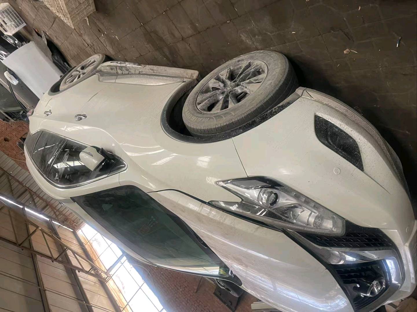 日产尼桑 日产尼桑